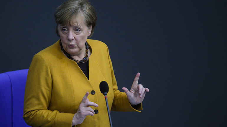 Α. Μέρκελ: Η Τουρκία να εφαρμόσει τους κανόνες του κράτους δικαίου